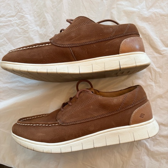Sperry Other - SPERRY Coastal plushwave slip on shoe brown nubuck SZ 8.5 Worn once